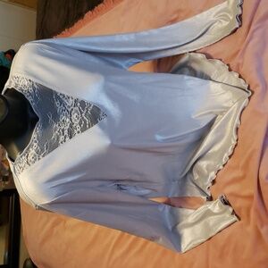 Jessica Simpson New  Arielle top in silver grey.
